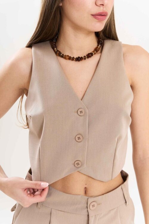 Chaleco Capuchino + Short Prieta (27)