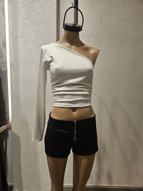 WhatsApp Image 2026-02-21 at 12.04.57